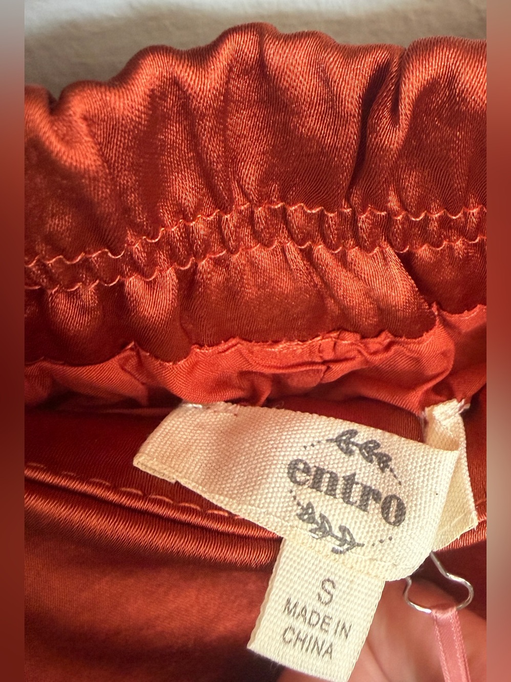 Entro Radiant Rust Satin
Wide Leg Pants NWT - Picture 4 of 8